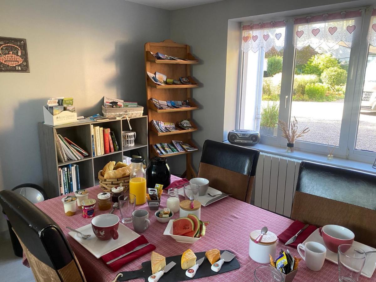 Bed and Breakfast Ferme "Les Flaquettes" Guines Екстер'єр фото